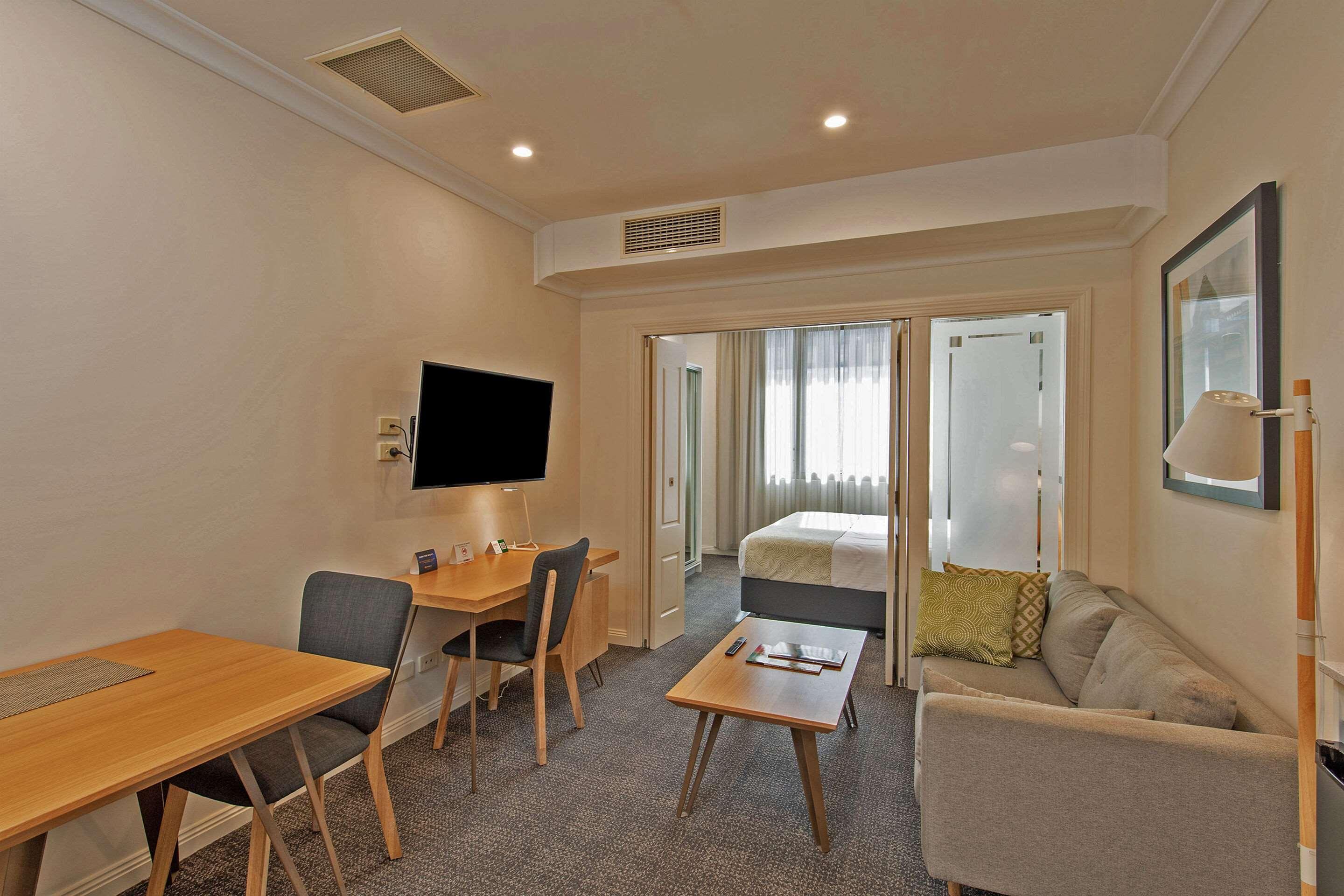 Quality Apartments Adelaide Central Экстерьер фото
